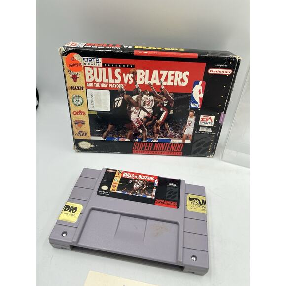 Bulls vs. Blazers and the NBA Playoffs (SNES, 1992) CIB Manual Inserts - Picture 2 of 15